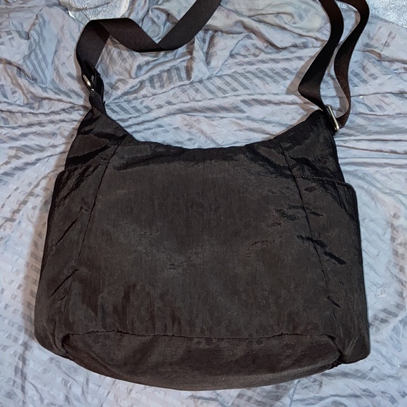 Like new Baggallini Leopard Animal Print Travel Crossbody bag - Picture 4 of 12